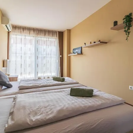 Lakeside Panorama Penthouse W Jacuzzi & Ac By Nw * Siofok