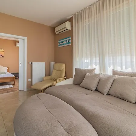 Lakeside Panorama Penthouse W Jacuzzi & Ac By Nw Σίοφοκ